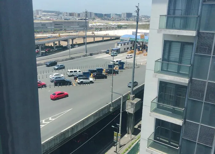 Aparthotel Near Airport-rqui